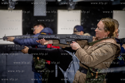 Akademia Marynarki Wojennej w Gdyni. Trenuj w wojskiem...