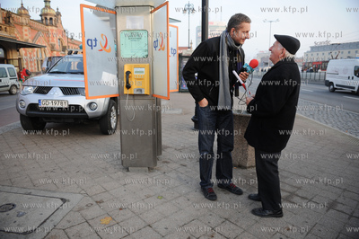 Gdansk. Tydzien Flagi z Radiem Gdansk, akcja promujaca...