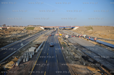 Gdansk. Budowa wezla drogowego Karczemki i trasy WZ....