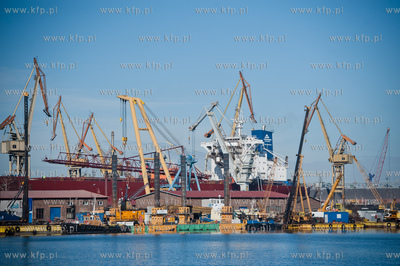 Gdansk. Stocznia Remontowa.
29.02.2012
fot. Mateusz...