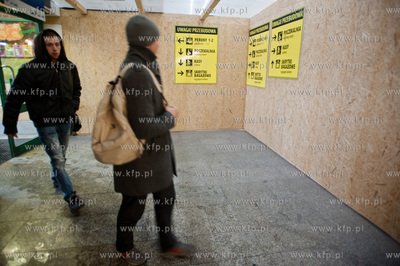Gdansk. Remont hali glownej Dworca Glownego PKP.
20.01.2013
fot....