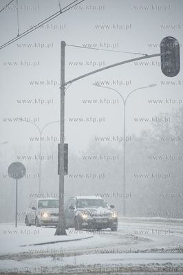 Gdansk. Al. Vaclava Havla. Powrot zimy, ktory zaowocowal...
