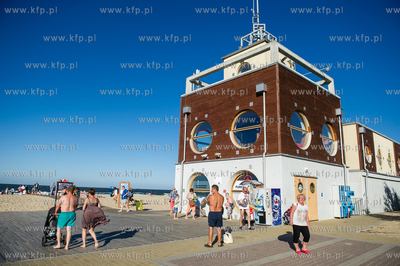 Gdansk. Letni wypoczynek na plazy miejskiej Stogi....