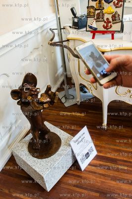 Gdanskim Centrum Informacji Turystycznej przy ul. Dlugi...