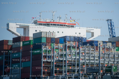 Do DCT Gdańsk zawinął największy kontenerowiec...