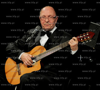 Teatr Muzyczny w Gdyni. Jubileuszowy recital Aloszy...