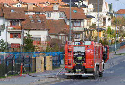 Gdansk. Groznego pozaru na terenie bylego poligonu...