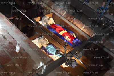 Kwidzyn. W katedrze w Kwidzynie odslonieto w sobote...