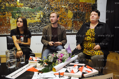 Gdansk. Swietlica Krytyki Politycznej. Spotkanie promujace...