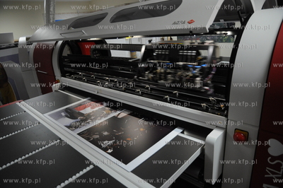 Drukarnia Digital Design w Cieplewie. 14.12.2010 Fot....