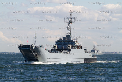 Parada z okazji obchodow Dni Morza i swieta Marynarki...