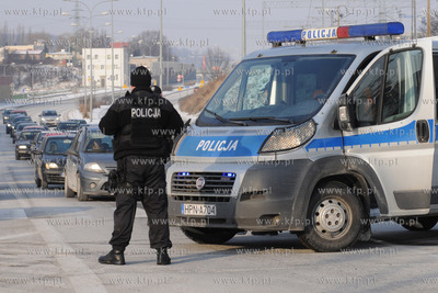 Kierowcy z Gdyni i okolic protestowali wspolnie przeciwko...