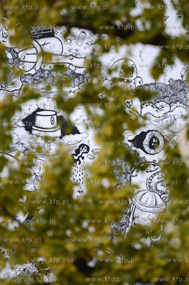 Gdynia. Murale w srodmiesciu miasta m. in. przy ul....