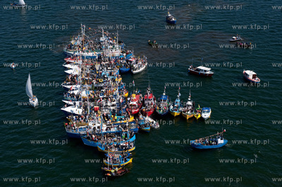 Morska Pielgrzymka Rybakow w Pucku na odpust Sw Piotra...