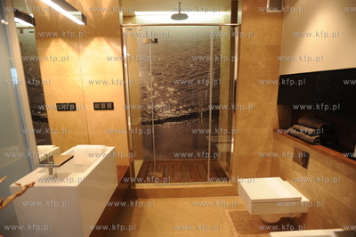 Gdynia, ponad 140 metrowy apartamentowiec SEA TOWERS...