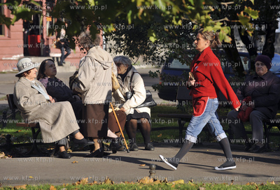 Gdansk - skwer pomiedzy ulicami Szklary, Swietojanska...