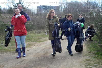 Gdansk. Staw Wrobla, dzielnica Piecki Migowo. Spoleczna...