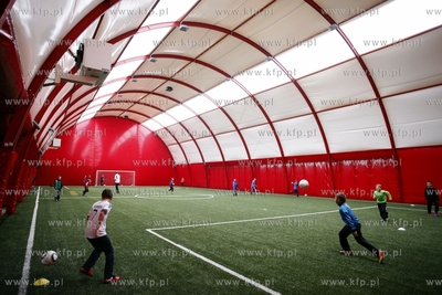 Wizyta Pawla Adamowicza na placu budowy kompleksu sportowego...