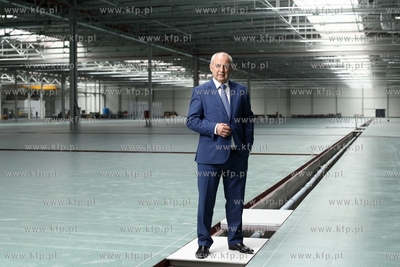 Prezes bytowskiej firmy Drutex, Leszek Gierszewski...