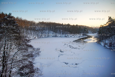 Zima na Kaszubach. Jar Raduni. 17.01.2021 fot. Paweł...