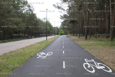 Ścieżka w pasie nadmrskim z naniesionymi oznaczeniami...