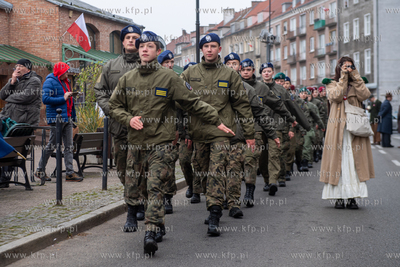 Gdańsk. Parada z okazji Narodowego Święta Niepodległości....