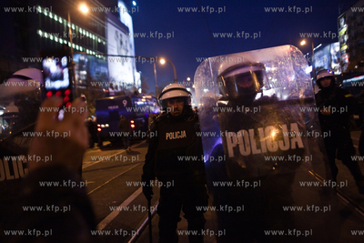 Warszawski "Marsz Niepodległości" organizowany przez...