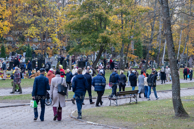 Dzień Wszystkich Świętych na Cmentarzu Srebrzysko....