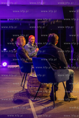 Sopot. Mamuszki 14.  Salon Polityki - Gdzie jest idealne...