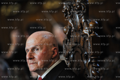 Gdansk. Dwor Artusa. Uroczysta Sesja Rady Miasta. Nadanie...