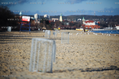Sopot. Sloneczny dzien na plazy.
09.12.2011
fot....