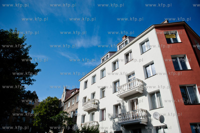 Gdansk. Wrzeszcz. Kamienica przy ulicy Ludwika Warynskiego....