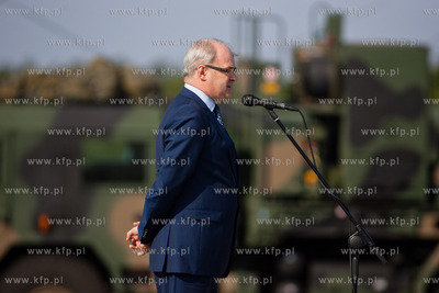 Poligon wojskowy w Ustce. Odbior sprzetu oraz podpisanie...