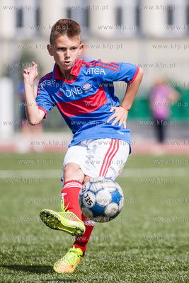 Pruszcz Gdanski. Boisko przy Gimnazjum nr 1. Miedzynarodowy...