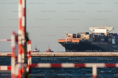 Gdansk. Terminal kontenerowy DCT. Kolejne zawiniecie...