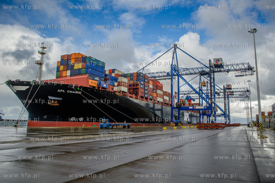 Gdansk. Terminal kontenerowy DCT. Kolejne zawiniecie...