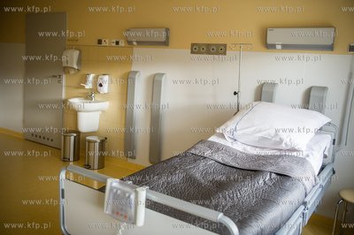 Gdansk. Szpital im. M. Kopernika. Urocyzstosc otwarcia...