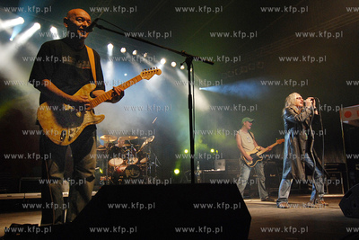 Podczas koncertu zespolu Perfect, na imprezie lata...