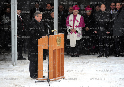 Obchody Grudnia70 w Szczecinie. Nz prezydent RP Bronislaw...