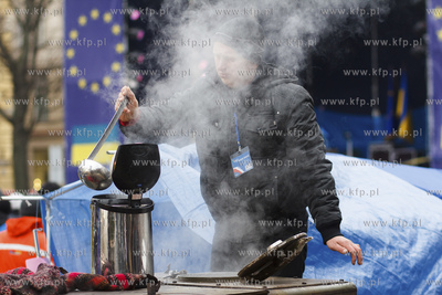 Lwow. Ukraina. Pokojowe demonstracje antyrzadowe na...