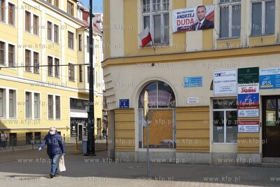 Billboard wyborczy Andrzeja Dudy, kandydata na urząd...