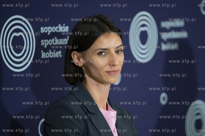 Sopoteka. Sopockie Spotkania Kobiet.  W spotkaniu uczestniczyly:...