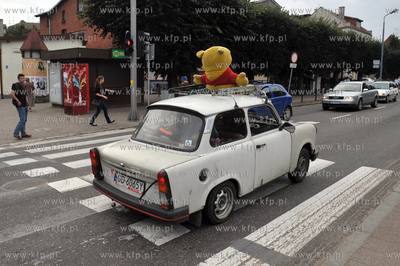 Gdansk Oliwa. Samochod trabant na ul. Opata Jacka Rybinskiego....
