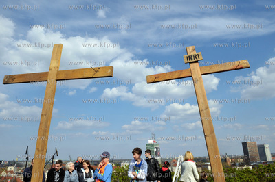 Wielki Piatek. Misterium Meki Panskiej w Gdansku. Ukrzyzowanie...