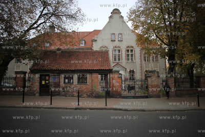 Sopot. Budynek sadu rejonowego przy ul 1 Maja.
26.10.2011
fot....