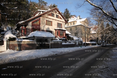 Sopot. Dom przy ul. Antoniego Abrahama.
14.01.2013
fot....
