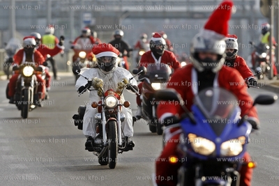 Gdansk. Ul.Marynarki Polskiej. XII edycja parady Mikolaje...