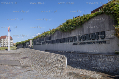 Konferencja prasowa podczas której przedstawione zostały...