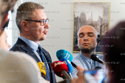 Prokuratura Okręgowa w Gdańsku. Konferencja prokuratora...