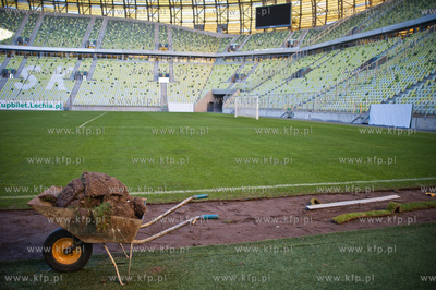 Gdansk. Stadion PGE Arena.
Nz renowacja murawy
03.10.2012
fot....
